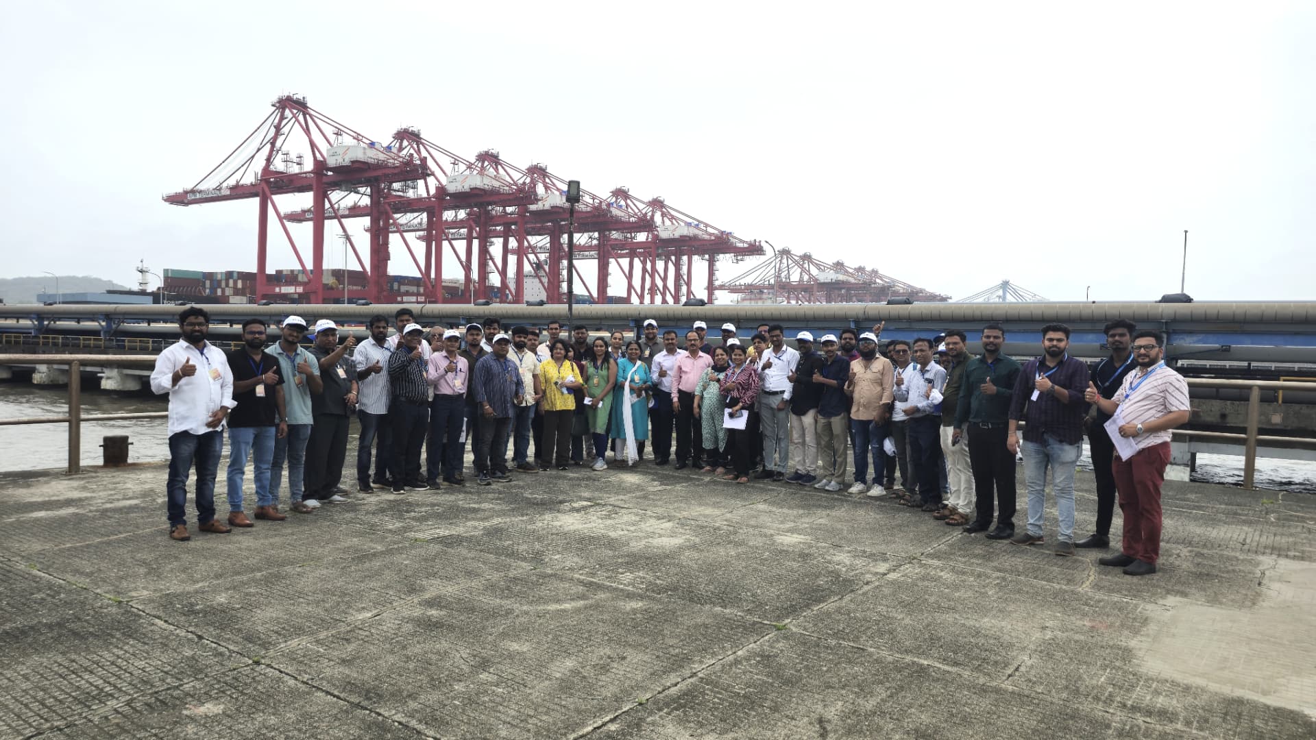 Container terminal visit